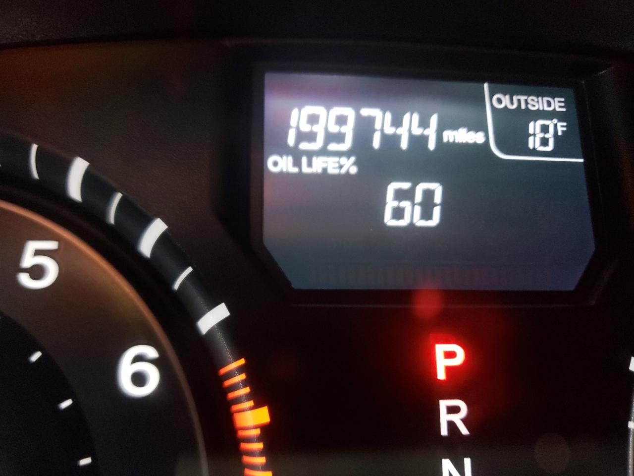Photo 8 from auction – 2015 HONDA ODYSSEY EX with VIN 5FNRL5H60FB021574