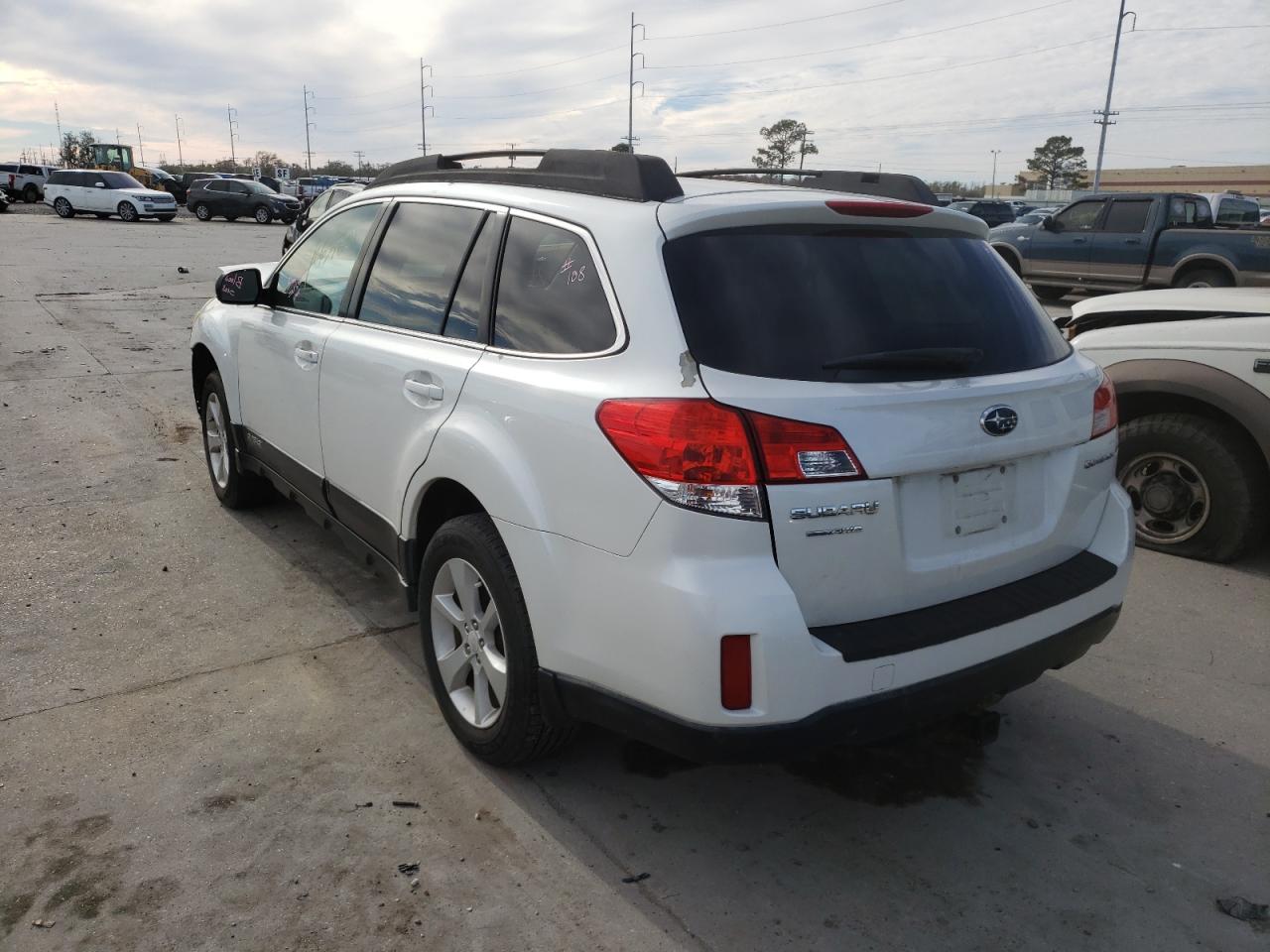 Photo 3 from auction – 2013 SUBARU OUTBACK 2. with VIN 4S4BRCBCXD3212797