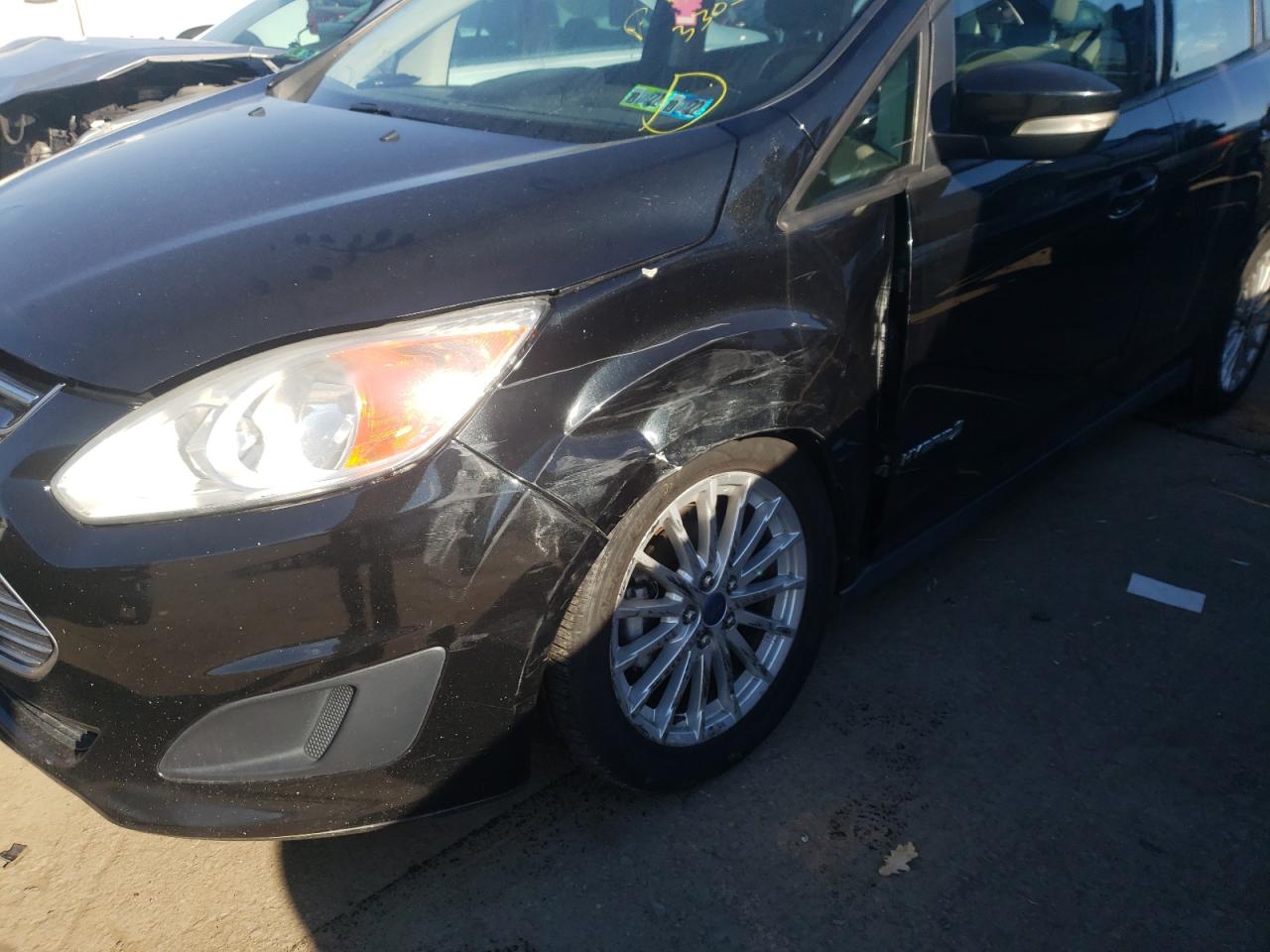 Photo 9 from auction – 2013 FORD C-MAX SE with VIN 1FADP5AU5DL549604