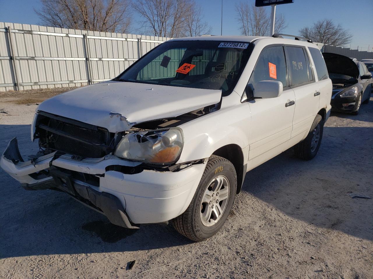 Photo 2 from auction – 2005 HONDA PILOT EXL with VIN 2HKYF18565H556749