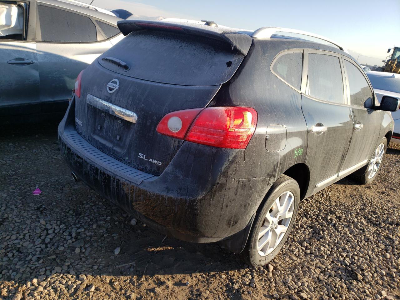 Photo 4 from auction – 2011 NISSAN ROGUE S with VIN JN8AS5MV3BW312464