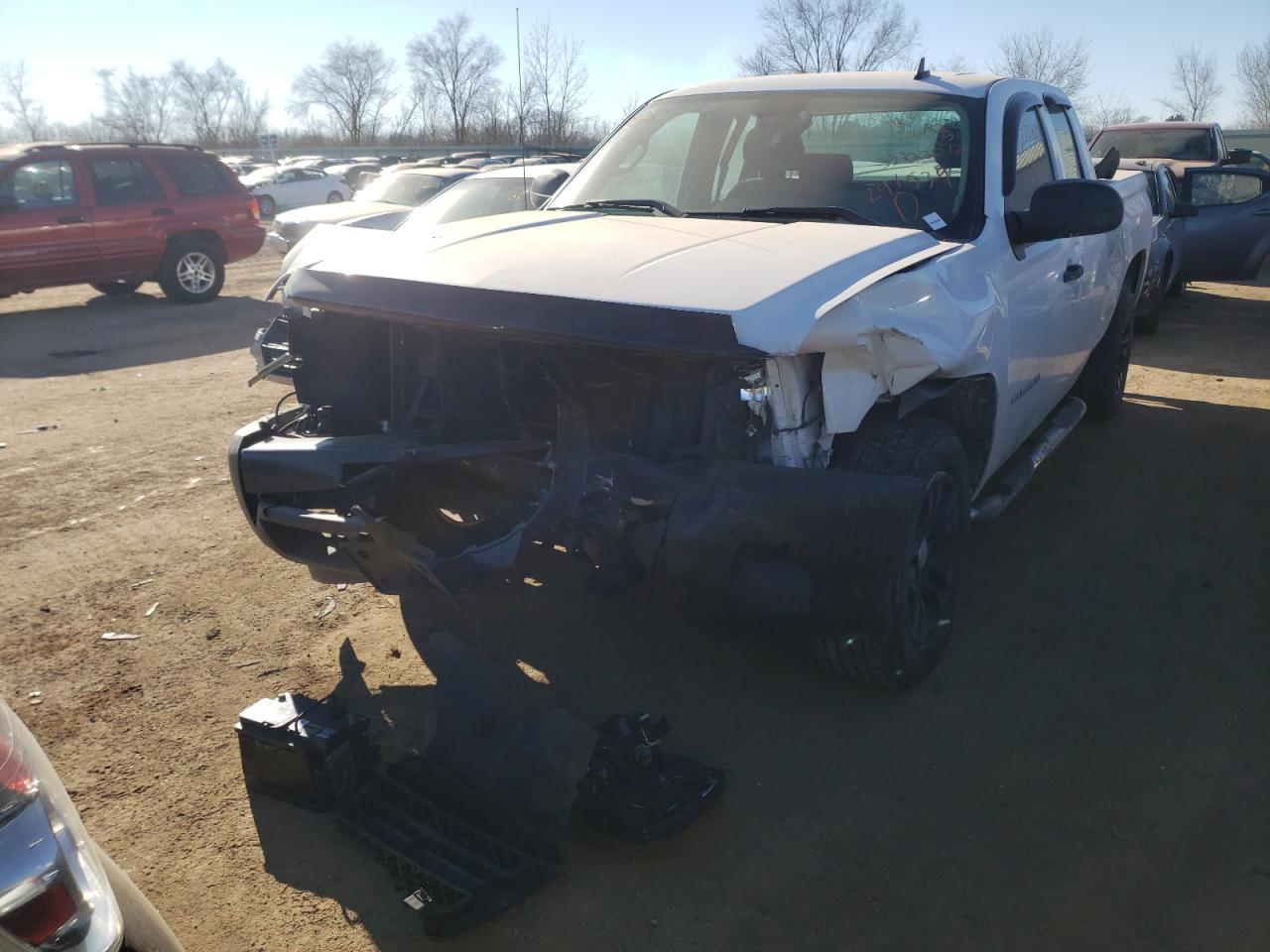 Photo 2 from auction – 2009 CHEVROLET SILVERADO with VIN 1GCEC19X39Z291539