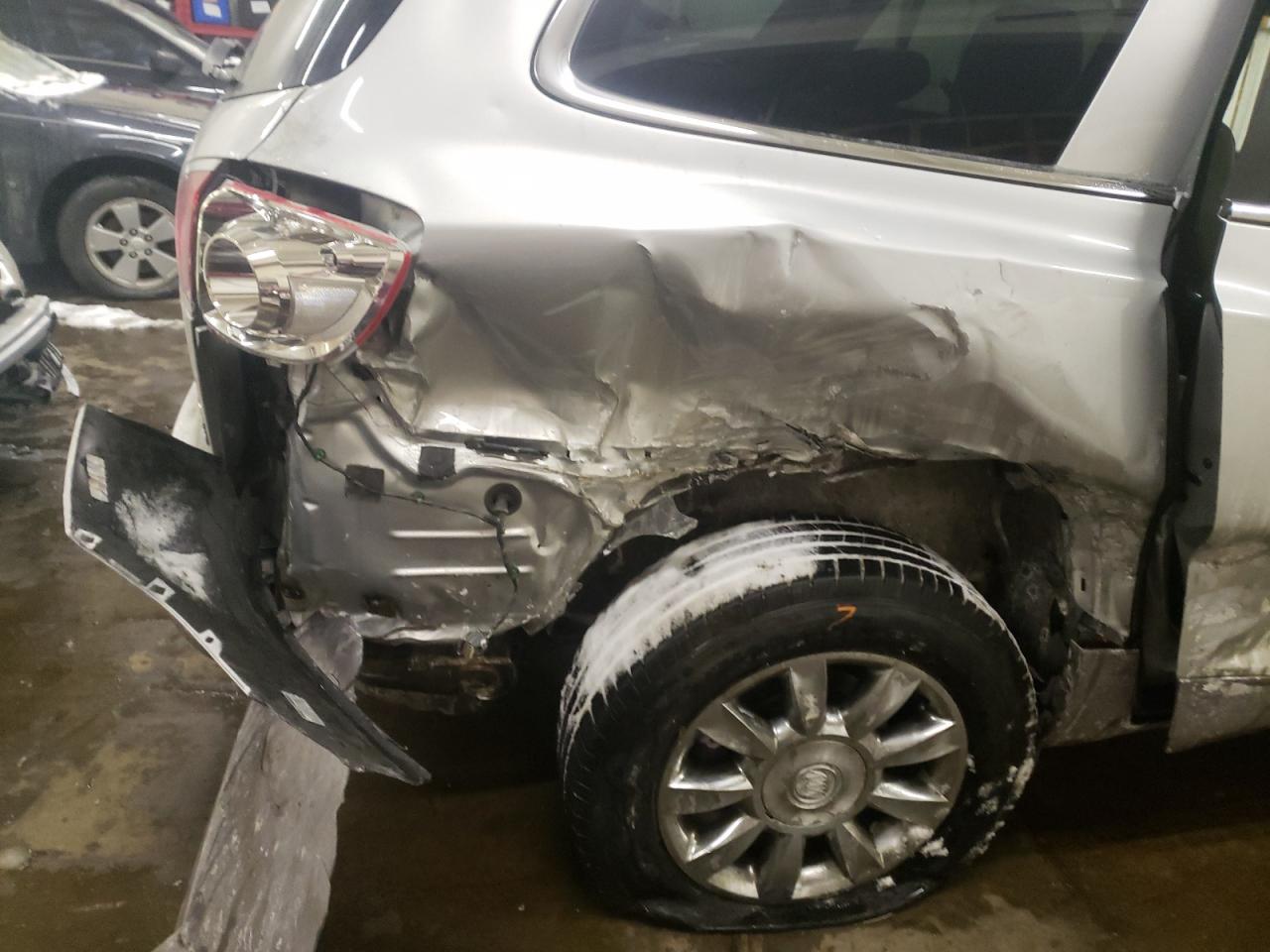 Photo 9 from auction – 2011 BUICK ENCLAVE CX with VIN 5GAKVCEDXBJ205962