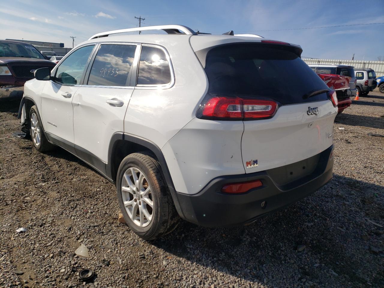 Photo 3 from auction – 2018 JEEP CHEROKEE L with VIN 1C4PJLCB6JD558973