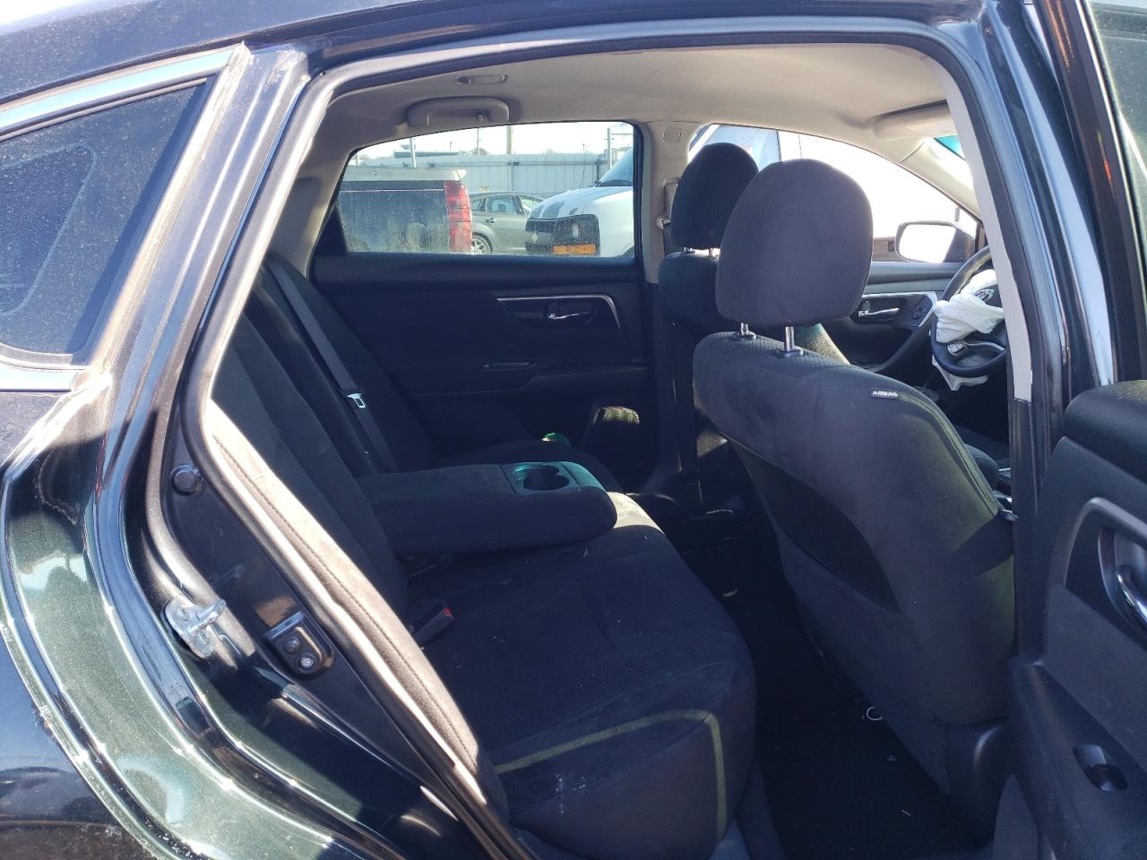 Photo 6 from auction – 2015 NISSAN ALTIMA 2.5 with VIN 1N4AL3APXFN344252