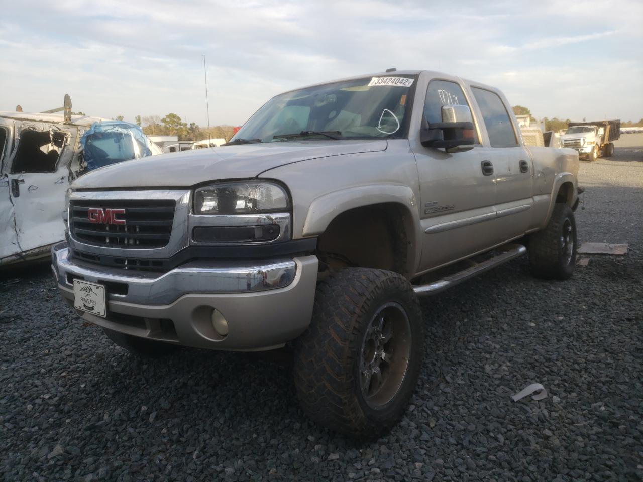 Photo 2 from auction – 2007 GMC SIERRA K25 with VIN 1GTHK23DX7F133928