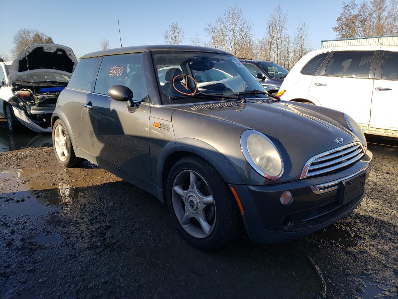 MINI COOPER 2006 with VIN WMWRC33516TK63464 - Photo from auction
