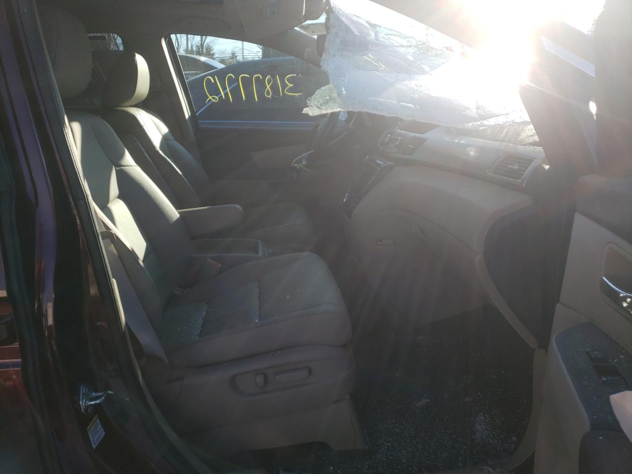 Photo 5 from auction – 2015 HONDA ODYSSEY EX with VIN 5FNRL5H60FB021574