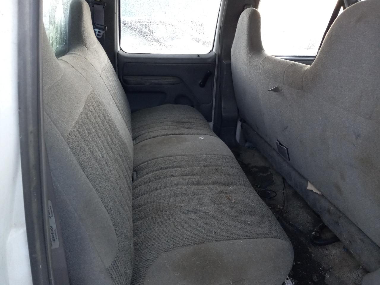 Photo 6 from auction – 1997 FORD F350 with VIN 1FTJW36F7VEB26561