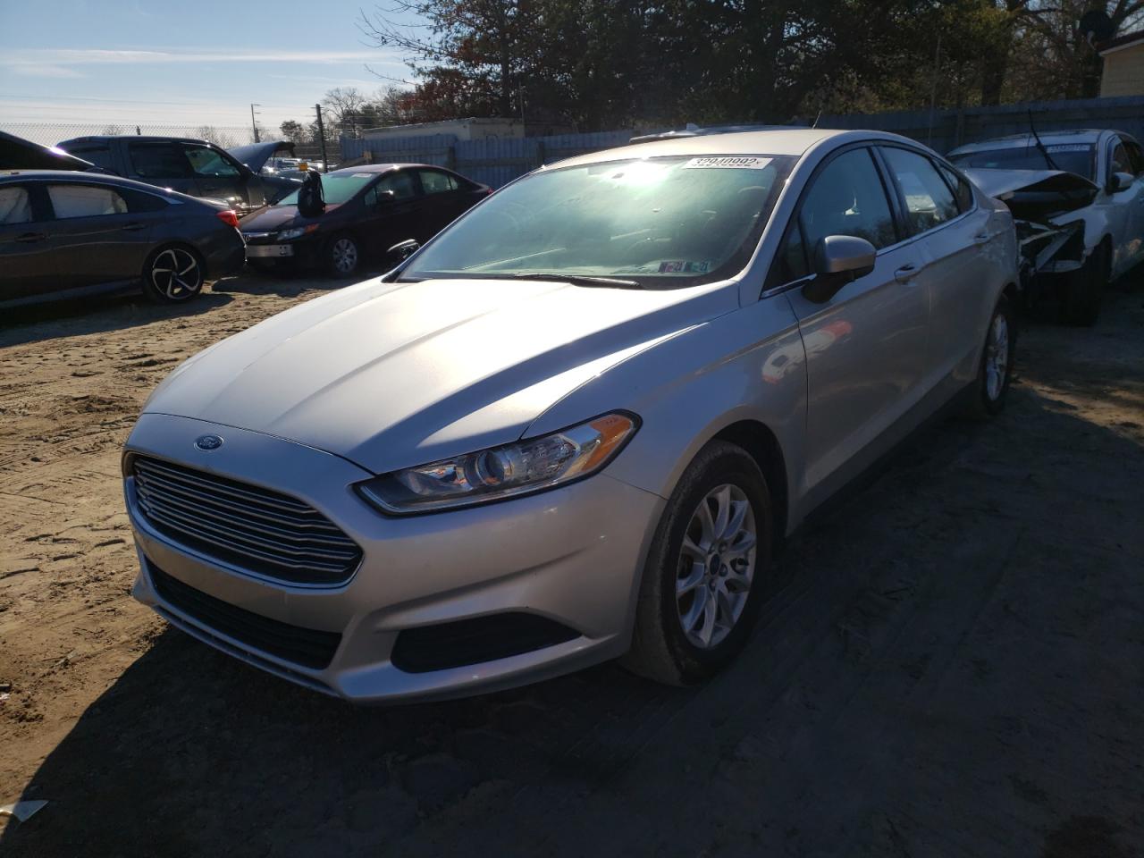 Photo 2 from auction – 2016 FORD FUSION with VIN 3FA6P0G79GR262172