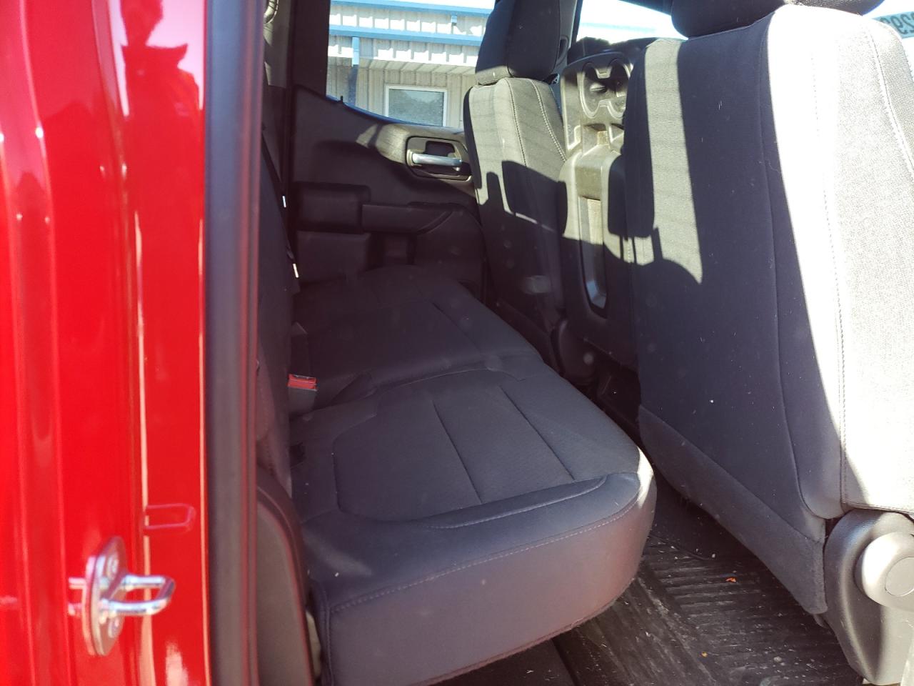 Photo 6 from auction – 2020 CHEVROLET SILVERADO with VIN 1GCRYBEH8LZ270359