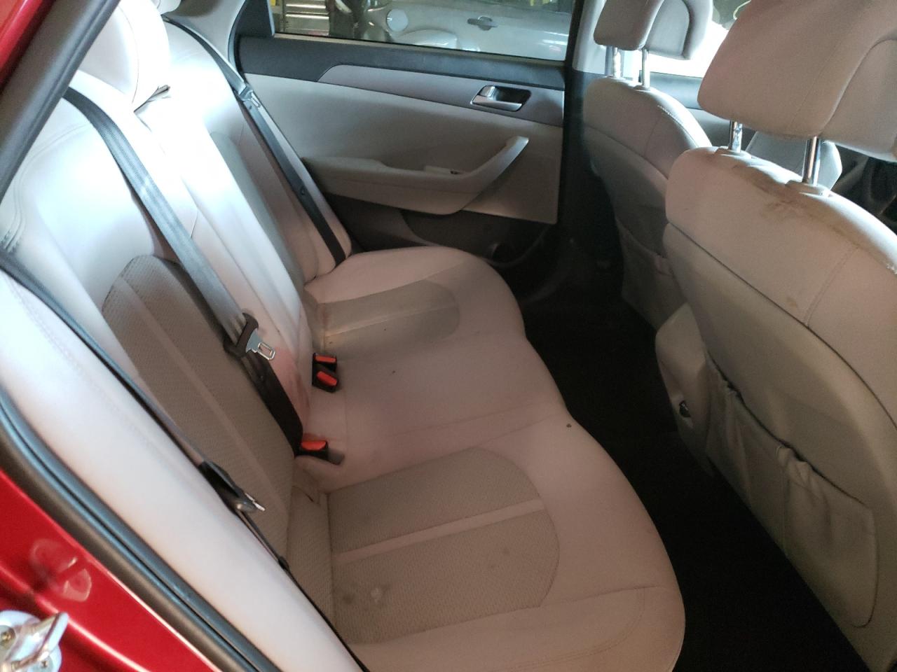 Photo 6 from auction – 2016 HYUNDAI SONATA SE with VIN 5NPE24AF7GH424203