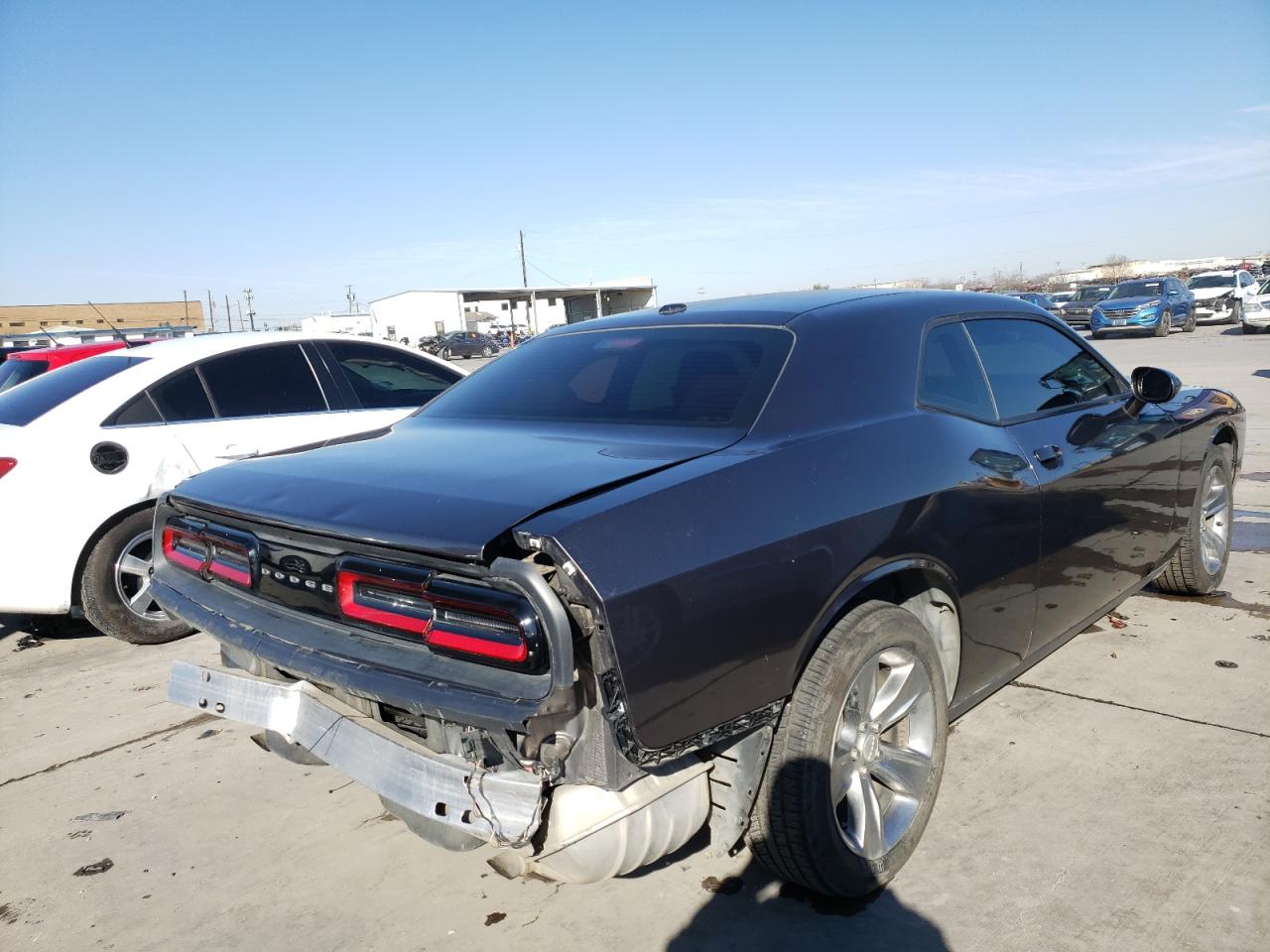 Photo 4 from auction – 2015 DODGE CHALLENGER with VIN 2C3CDZAGXFH835470