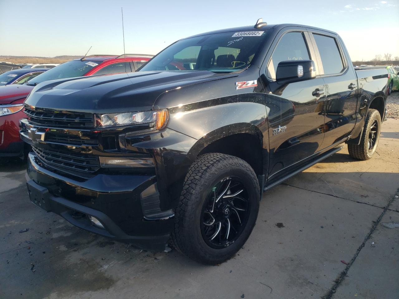 Photo 2 from auction – 2021 CHEVROLET SILVERADO with VIN 3GCUYEEDXMG276755