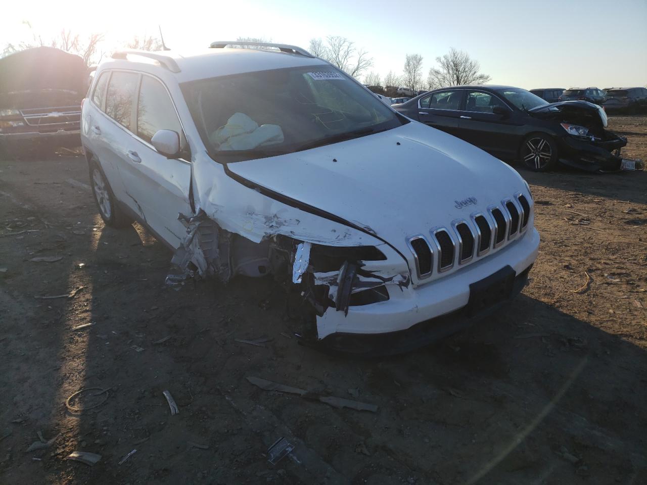 JEEP CHEROKEE L 2014 with VIN 1C4PJLCS3EW297120 - Photo from auction