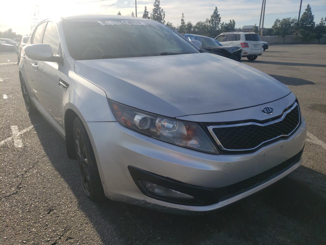 KIA OPTIMA EX 2011 with VIN KNAGN4A69B5063904 - Photo from auction