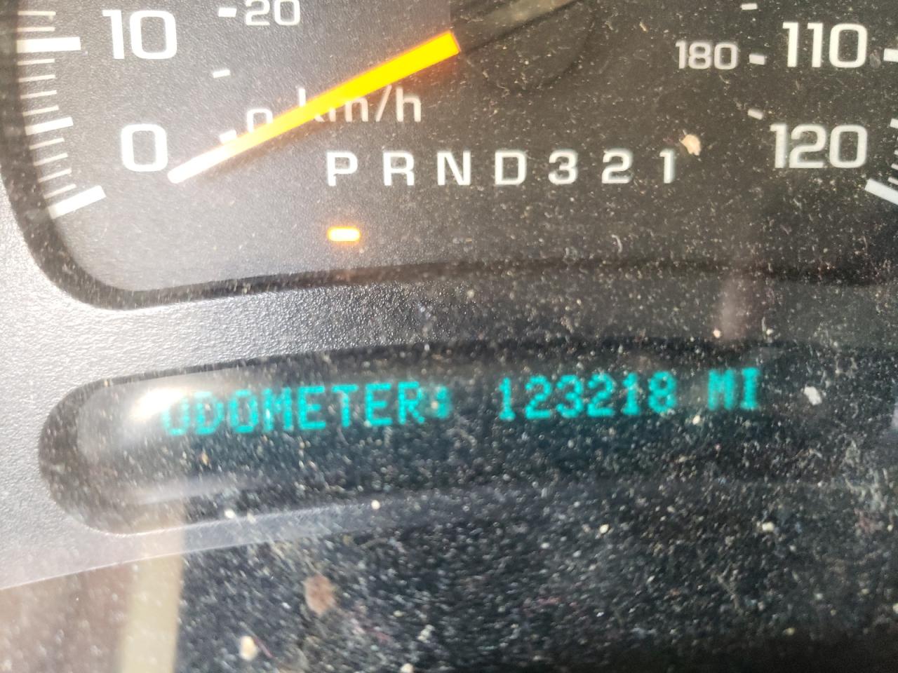 Photo 8 from auction – 2006 GMC NEW SIERRA with VIN 3GTEC14X96G180416