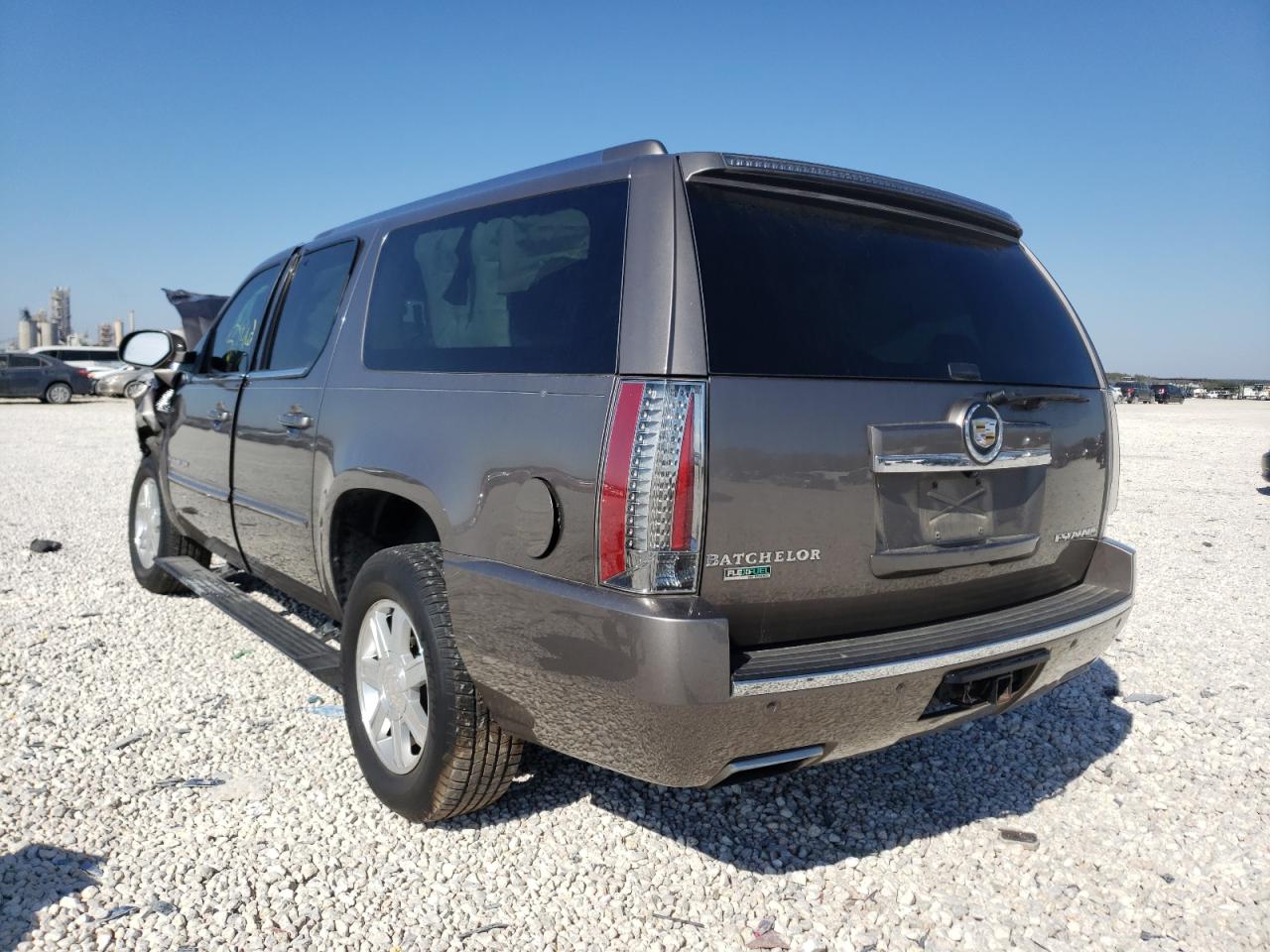 Photo 3 from auction – 2012 CADILLAC ESCALADE E with VIN 1GYS3JEF8CR282840