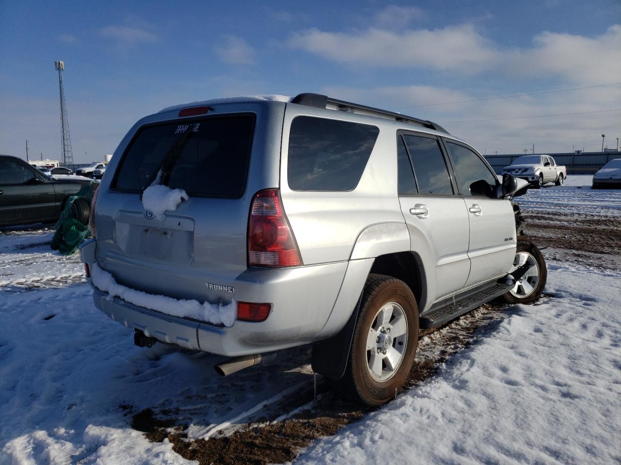 Photo 4 from auction – 2003 TOYOTA 4RUNNER SR with VIN JTEBU14R730006941