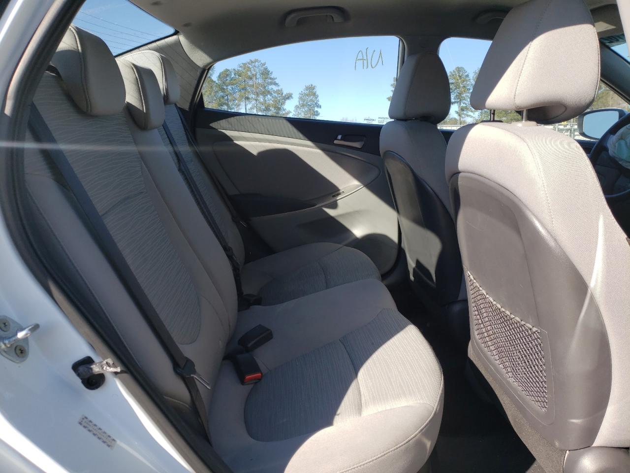 Photo 6 from auction – 2016 HYUNDAI ACCENT SE with VIN KMHCT4AE5GU979163