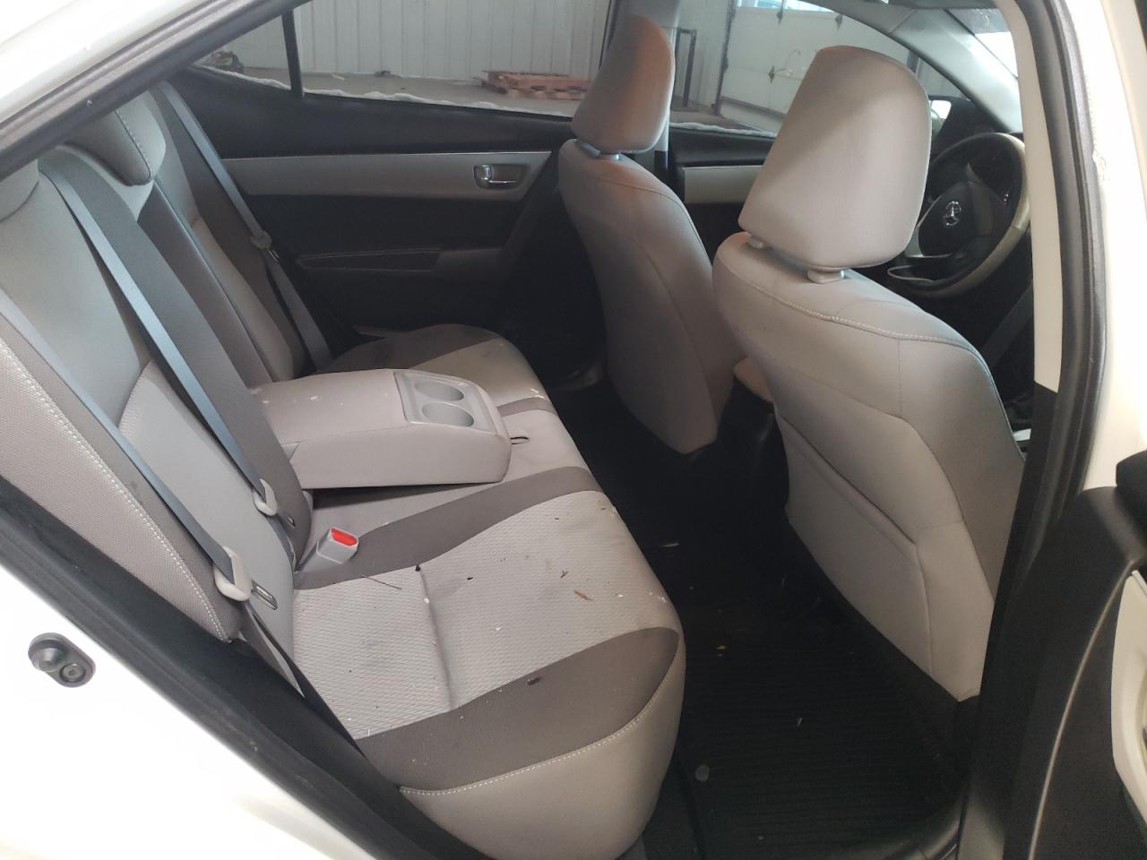 Photo 6 from auction – 2018 TOYOTA COROLLA L with VIN 5YFBURHE5JP830806