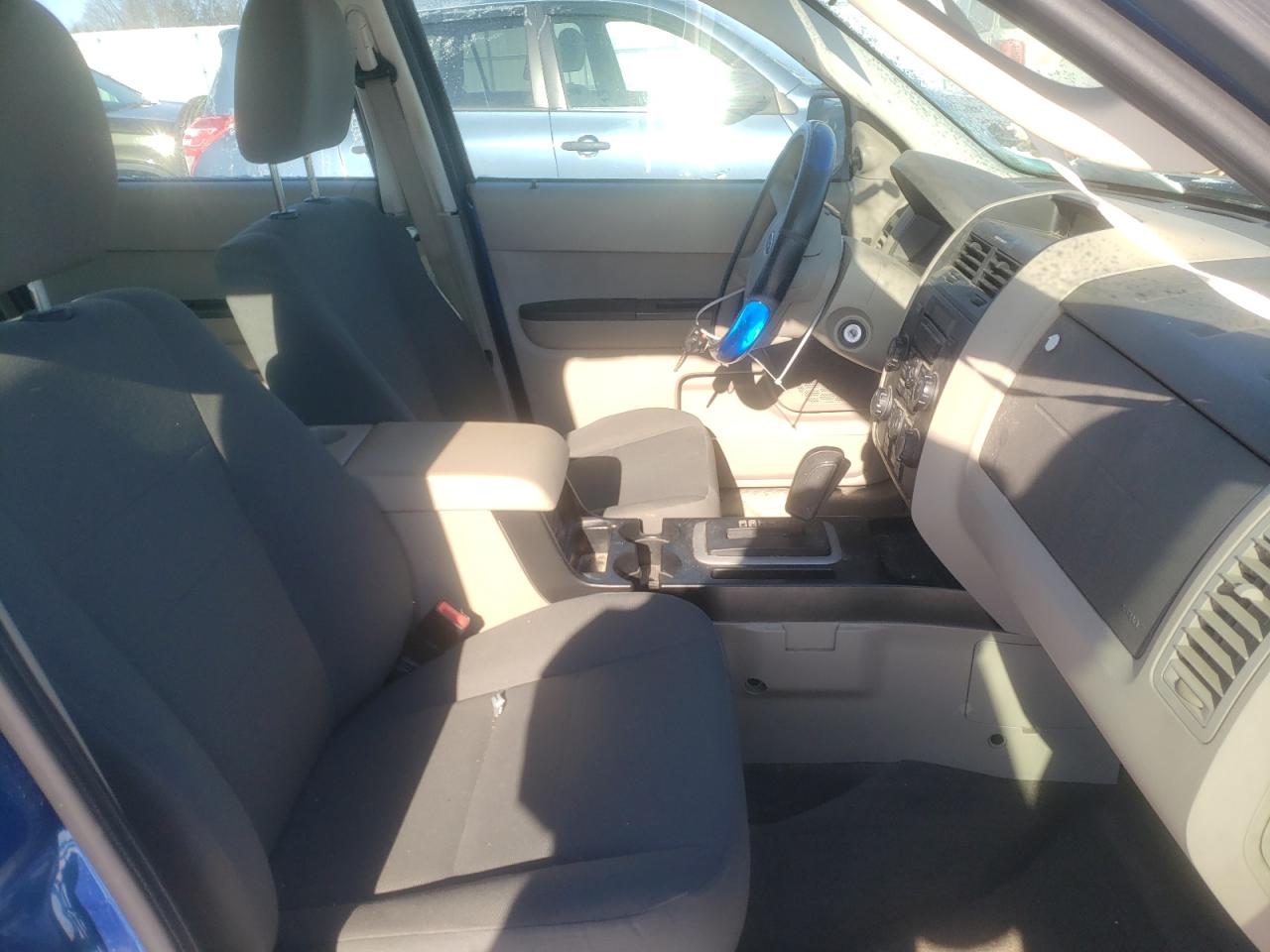 Foto 5 de la subasta – 2011 FORD ESCAPE XLS con VIN 1FMCU0C71BKA91339
