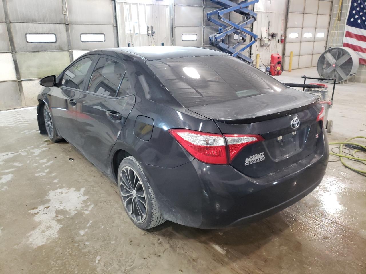 Photo 3 from auction – 2015 TOYOTA COROLLA L with VIN 5YFBURHE1FP196868
