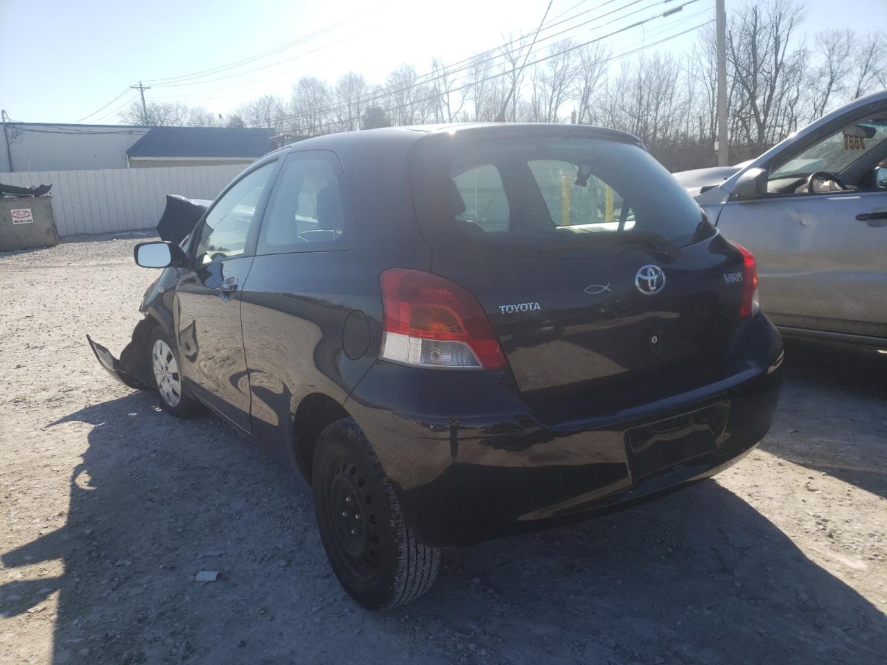 Photo 3 from auction – 2011 TOYOTA YARIS with VIN JTDJT4K38B5326693