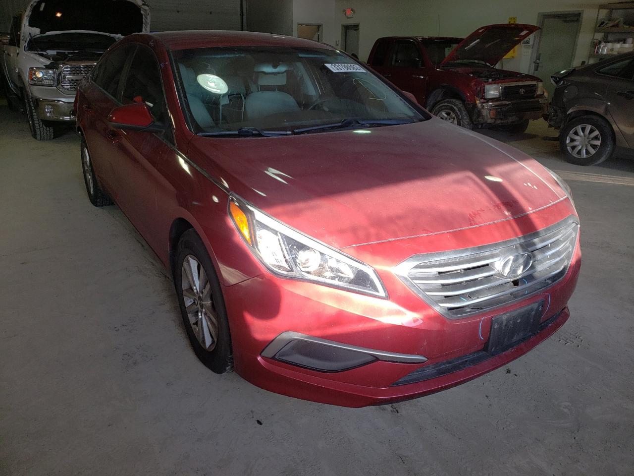 Photo 1 from auction – 2016 HYUNDAI SONATA SE with VIN 5NPE24AF7GH424203