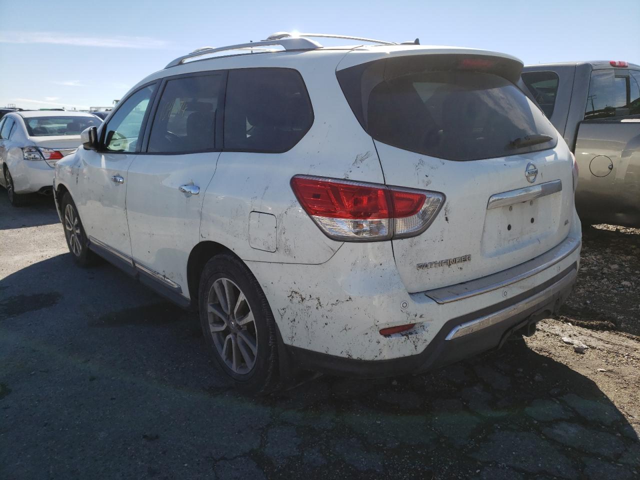 صورة رقم 3 من المزاد - 2014 NISSAN PATHFINDER مع VIN 5N1AR2MN0EC702865
