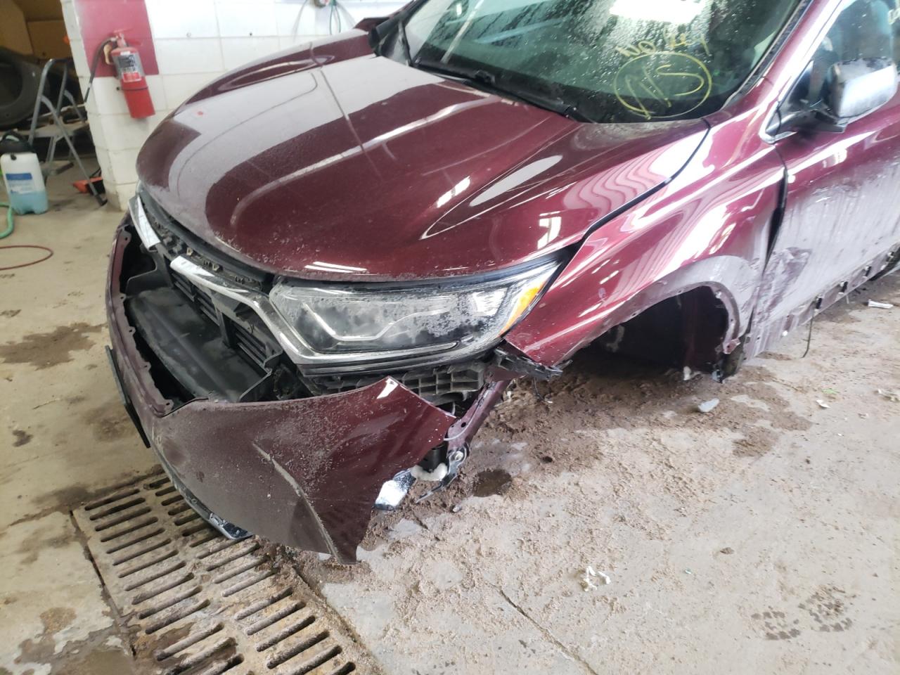 Photo 9 from auction – 2019 HONDA CR-V with VIN 2HKRW6H37KH210074