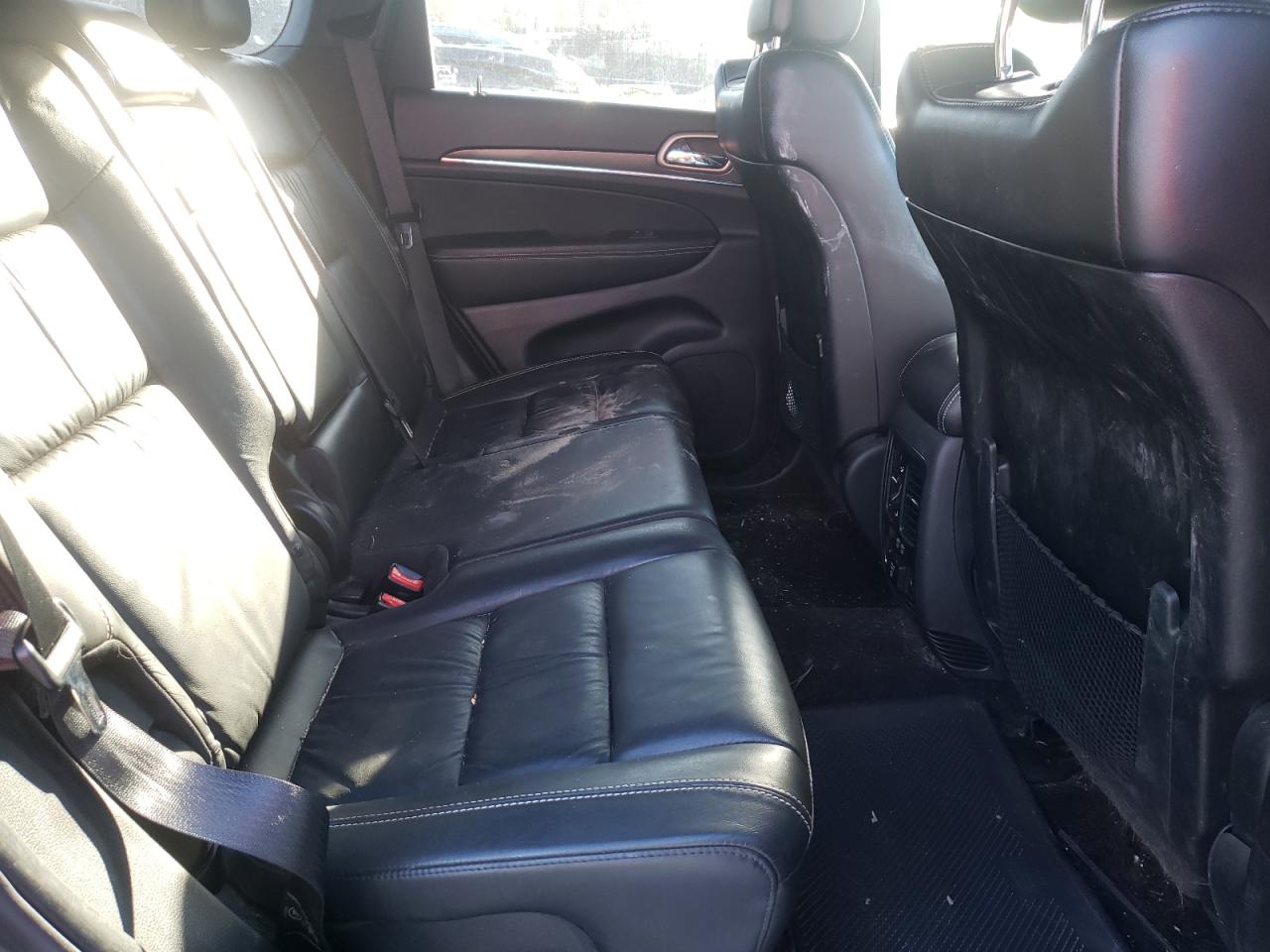 Photo 6 from auction – 2015 JEEP GRAND CHER with VIN 1C4RJFBG1FC692889