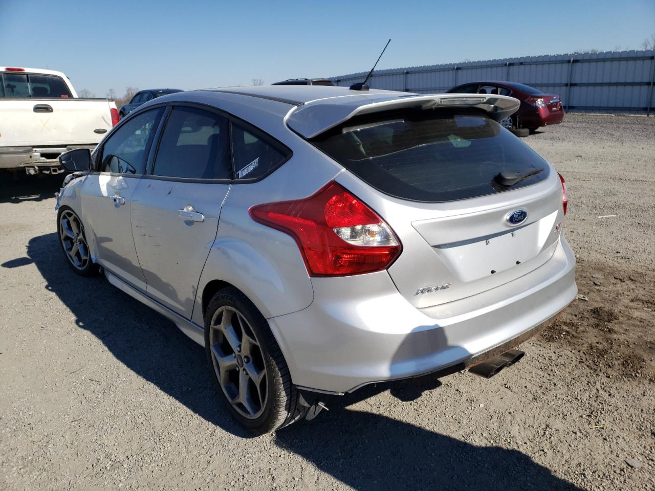 Photo 3 from auction – 2014 FORD FOCUS ST with VIN 1FADP3L96EL437571