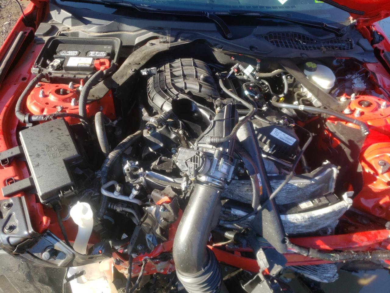 Photo 7 from auction – 2016 FORD MUSTANG with VIN 1FATP8EM2G5331412