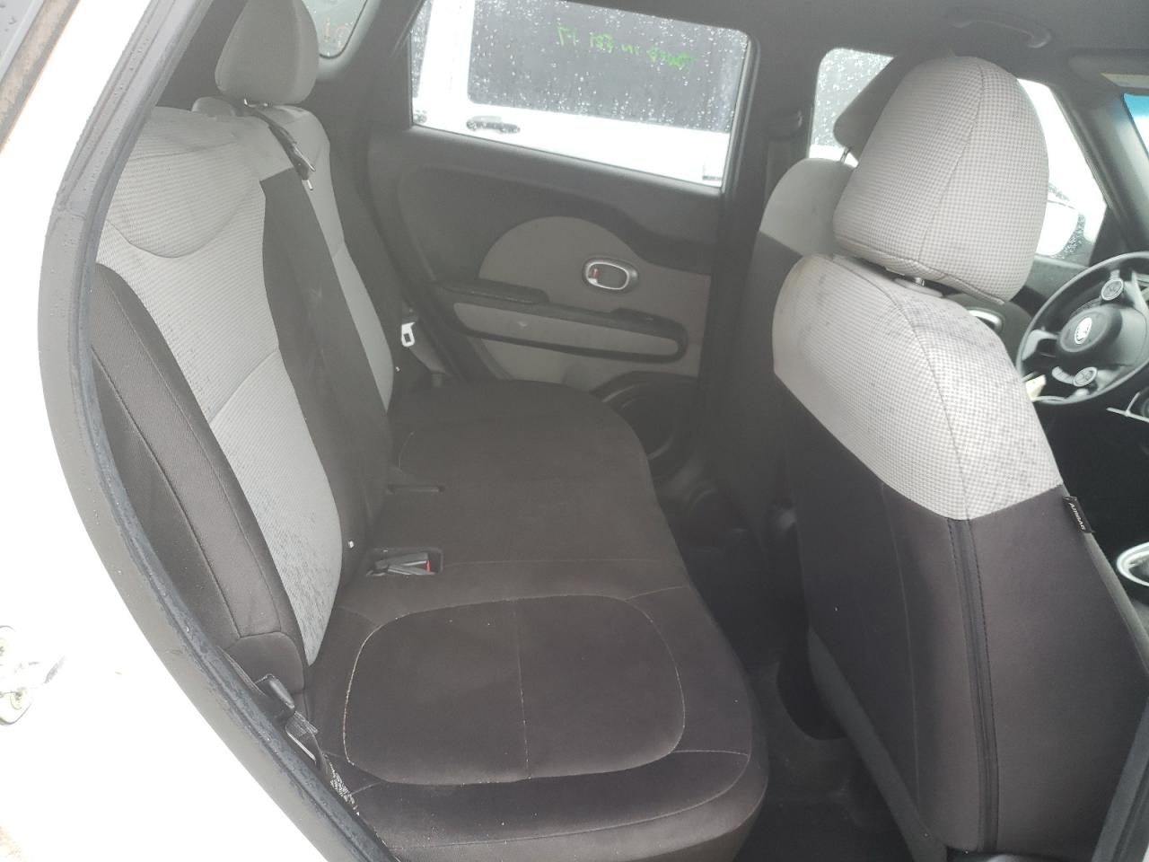 Photo 6 from auction – 2018 KIA SOUL with VIN KNDJN2A28J7585209