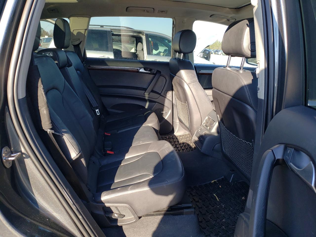 Photo 6 from auction – 2015 AUDI Q7 PREMIUM with VIN WA1LGAFE5FD021312