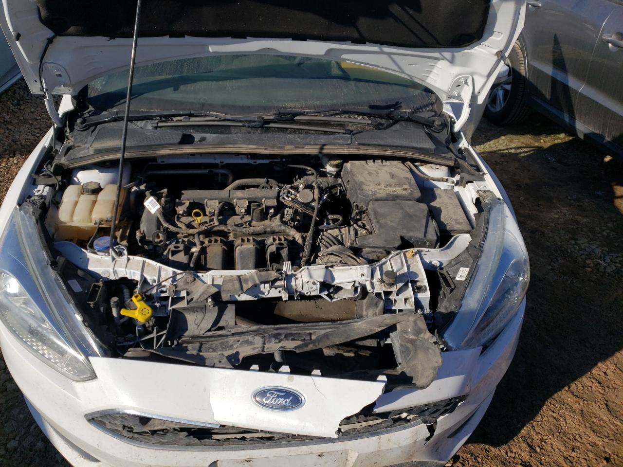 Фото 7 с аукциона – 2016 FORD FOCUS SE с VIN 1FADP3K29GL364204