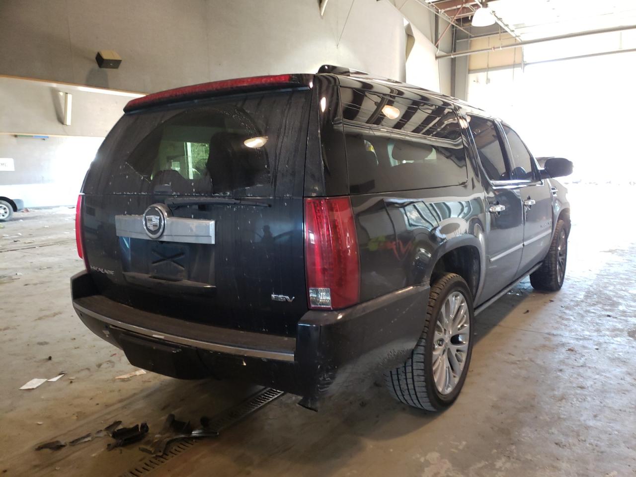 Photo 4 from auction – 2007 CADILLAC ESCALADE E with VIN 1GYFK66857R317325