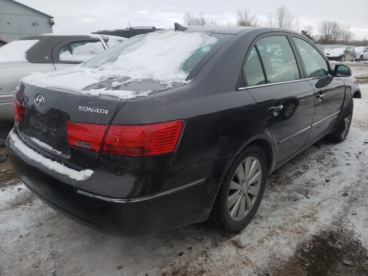 Photo 4 from auction – 2009 HYUNDAI SONATA SE with VIN 5NPEU46C69H492293