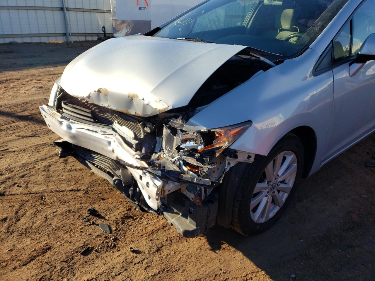 Photo 9 from auction – 2012 HONDA CIVIC EX with VIN 19XFB2F80CE040586