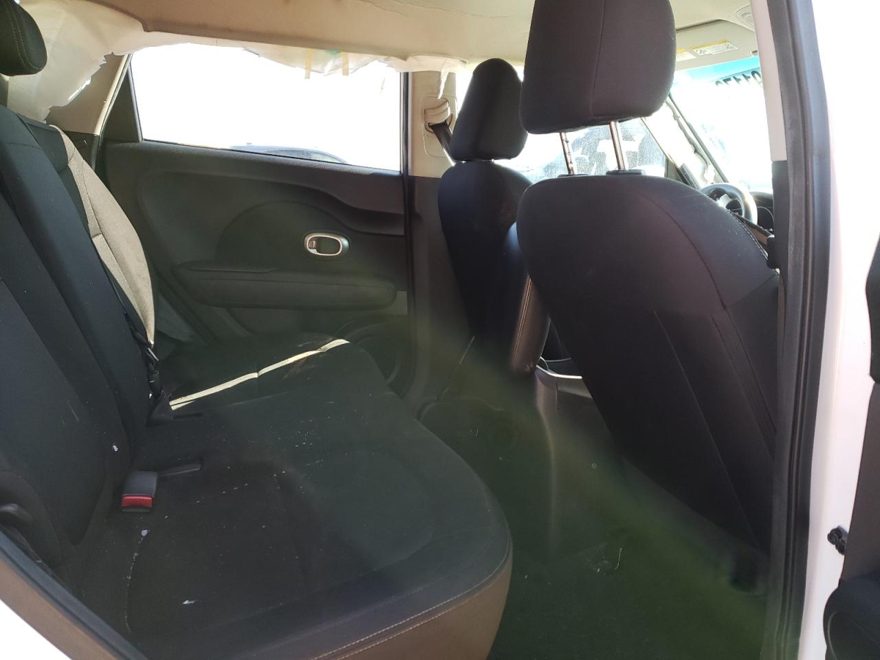 Photo 6 from auction – 2016 KIA SOUL with VIN KNDJN2A26G7354883