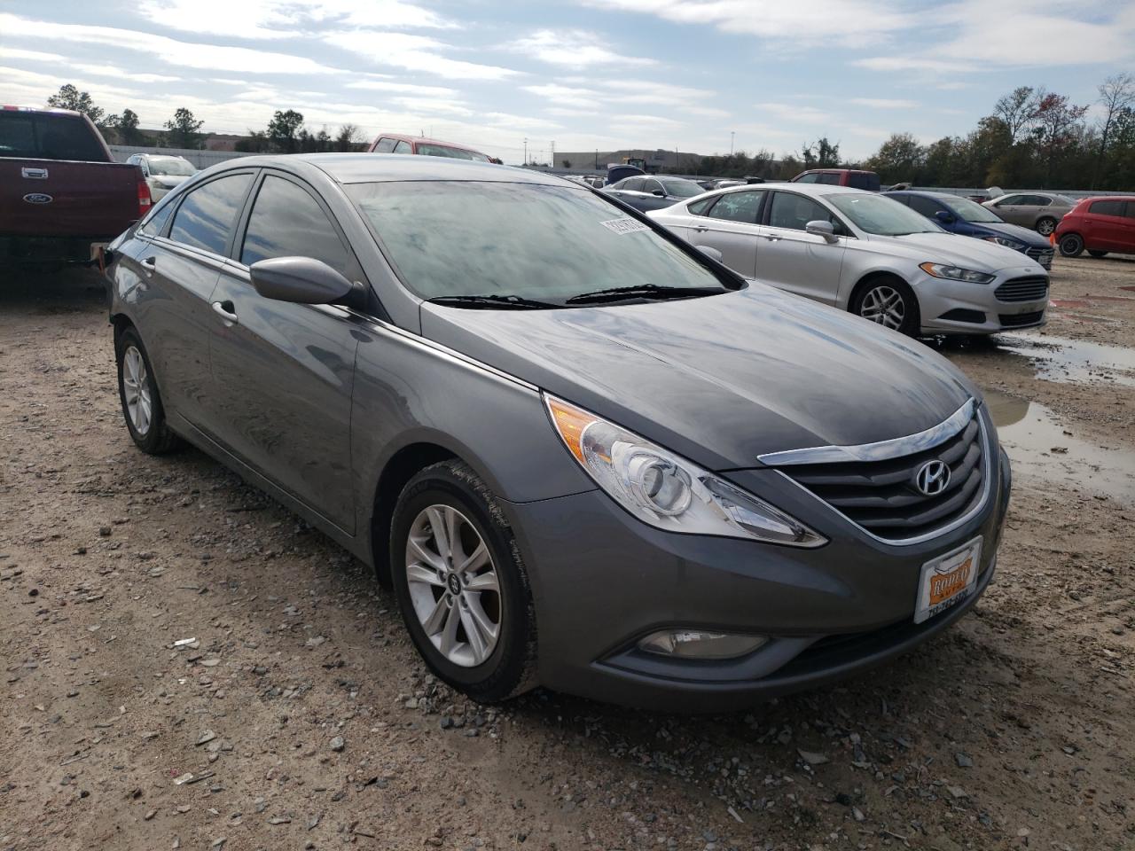 HYUNDAI SONATA GLS 2013 with VIN 5NPEB4AC4DH751546 - Photo from auction