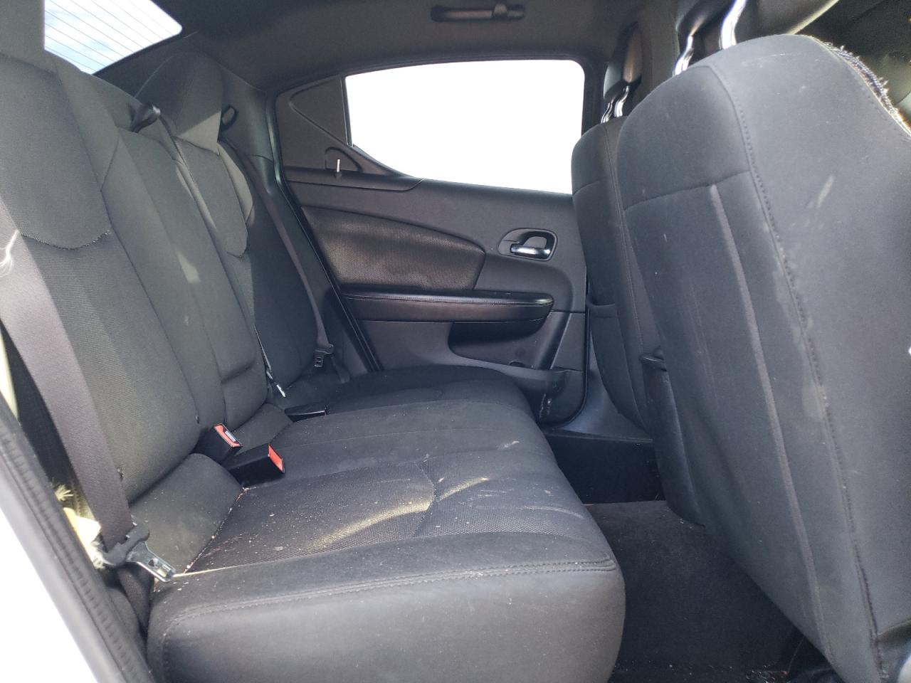 Photo 6 from auction – 2014 DODGE AVENGER SE with VIN 1C3CDZAB7EN229120