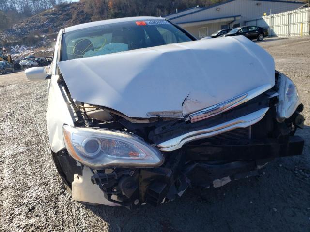 Photo 9 from auction – 2014 CHRYSLER 200 LX with VIN 1C3CCBAB1EN123272