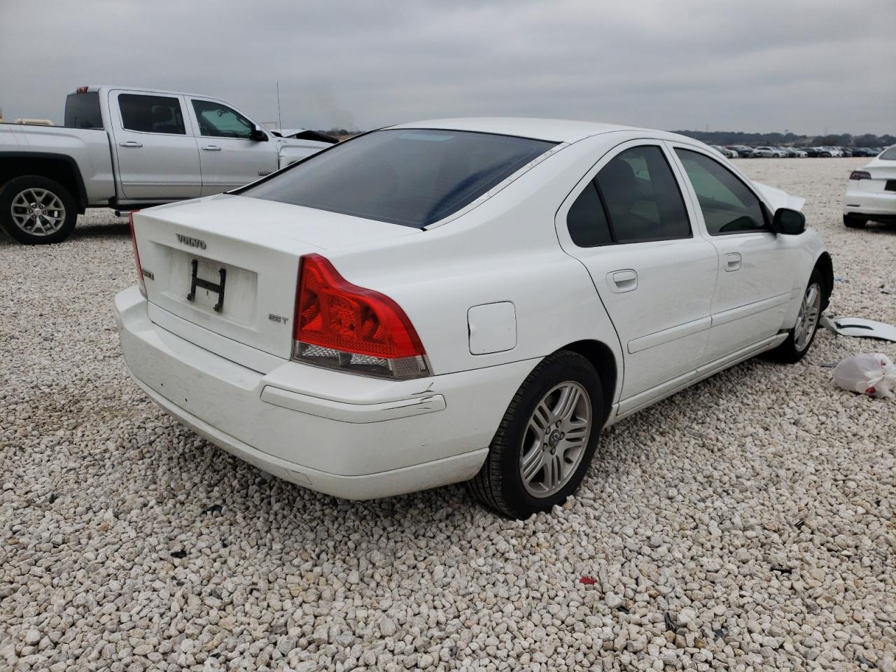 Photo 4 from auction – 2007 VOLVO S60 2.5T with VIN YV1RS592372643891