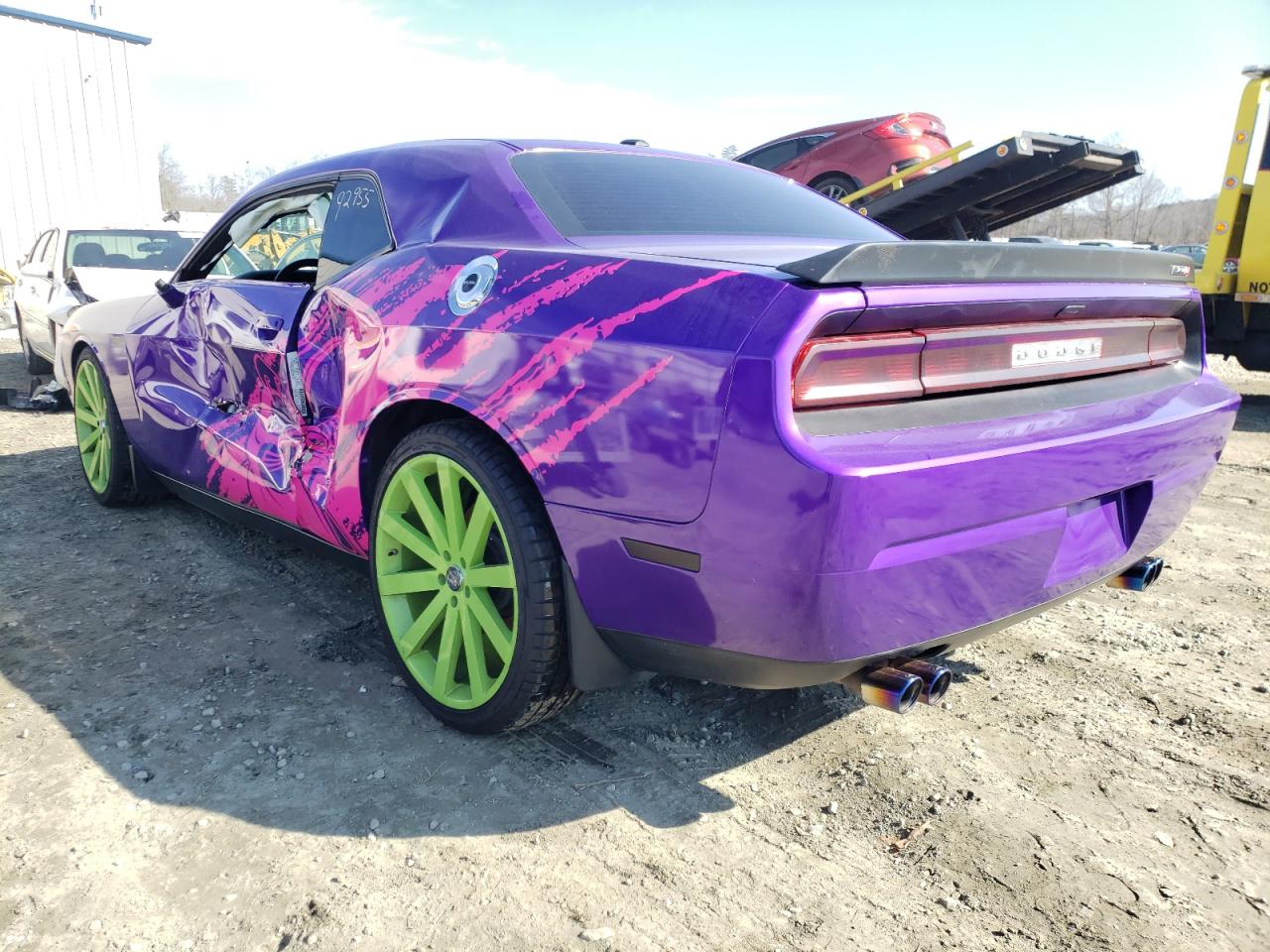 Photo 3 from auction – 2014 DODGE CHALLENGER with VIN 2C3CDYDJ0EH105230