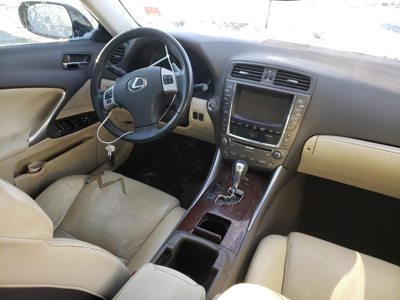 Photo 9 from auction – 2011 LEXUS IS 250 with VIN JTHCF5C20B5050780