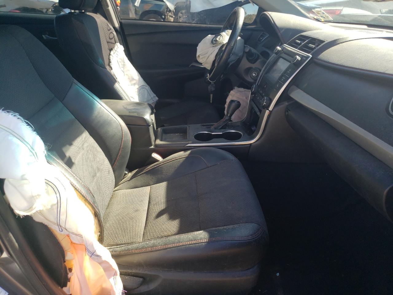 Photo 5 from auction – 2016 TOYOTA CAMRY LE with VIN 4T1BF1FK3GU256251
