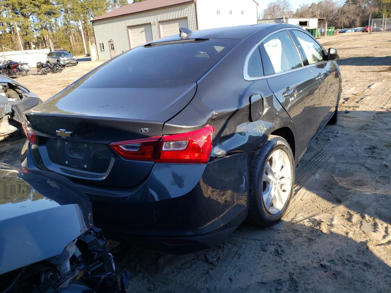 Photo 4 from auction – 2016 CHEVROLET MALIBU LT with VIN 1G1ZE5ST8GF325329