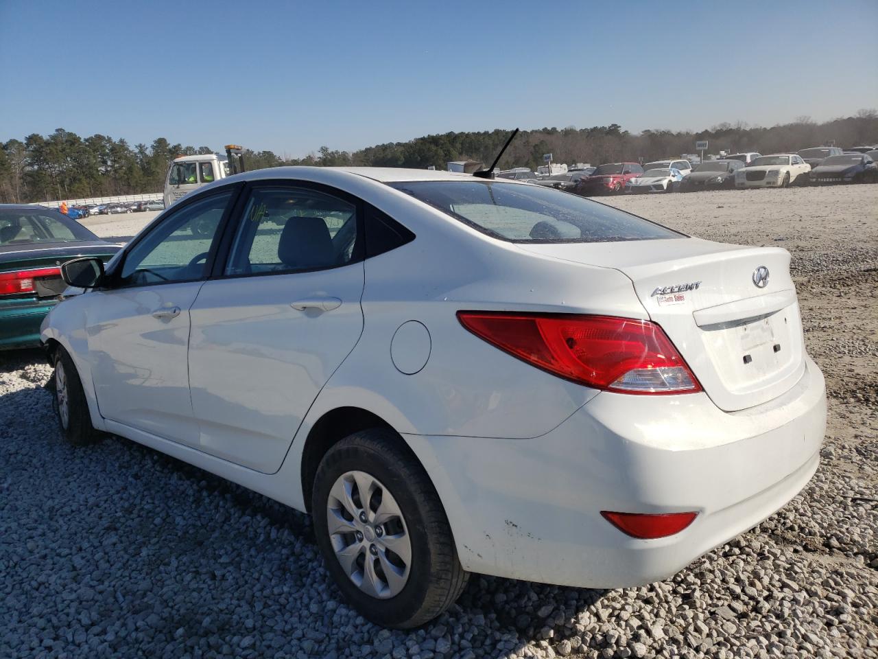 Photo 3 from auction – 2016 HYUNDAI ACCENT SE with VIN KMHCT4AE5GU979163